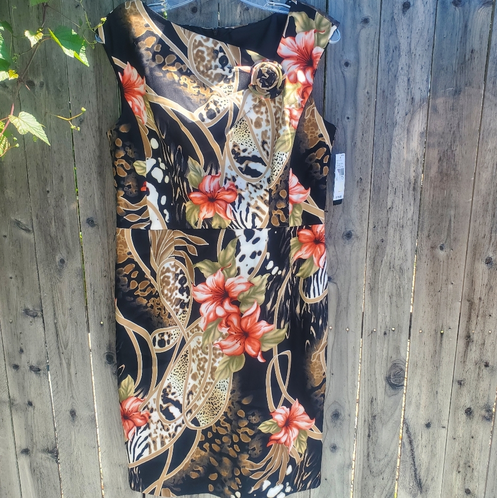 Floral Hawaiian dress 12P NWT - Picture 2 of 3